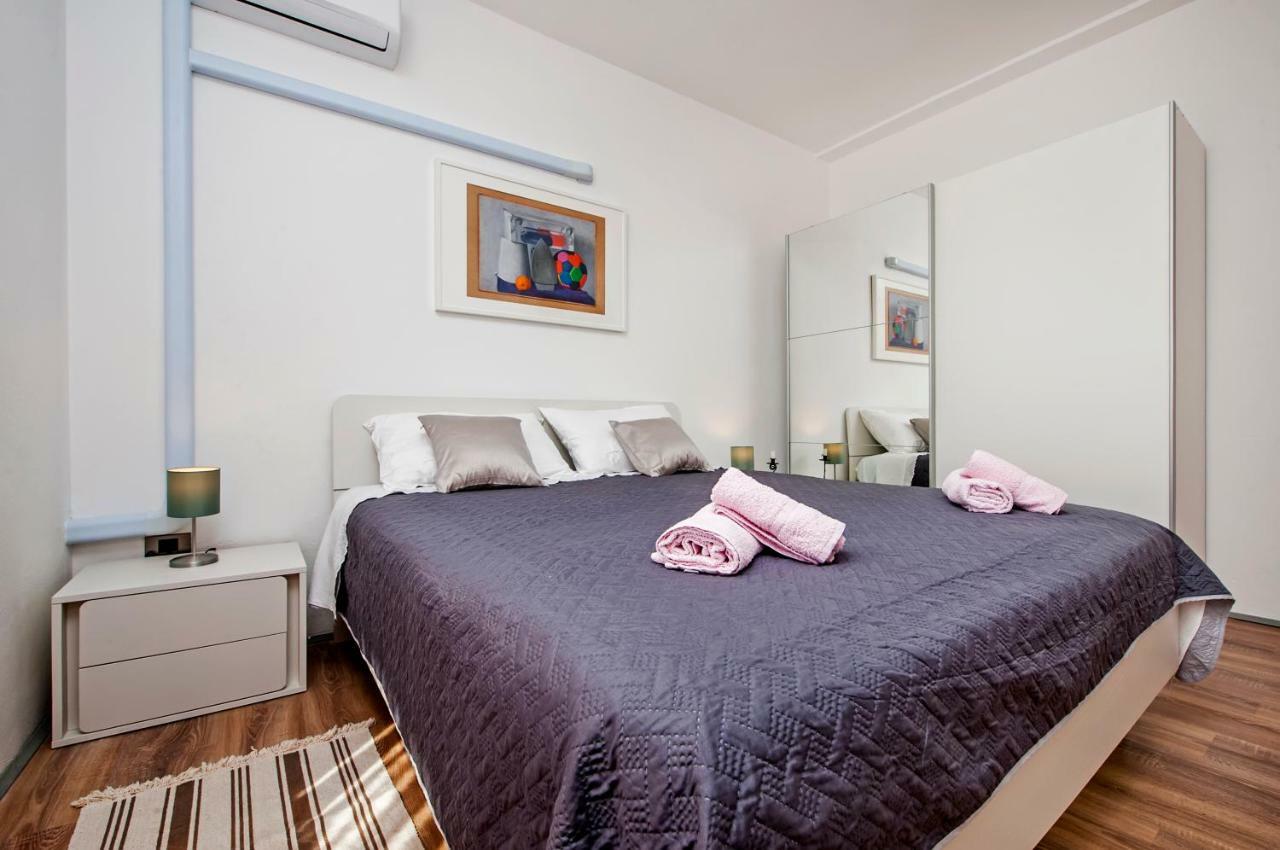 Rooms Mariana Rovinj Bagian luar foto
