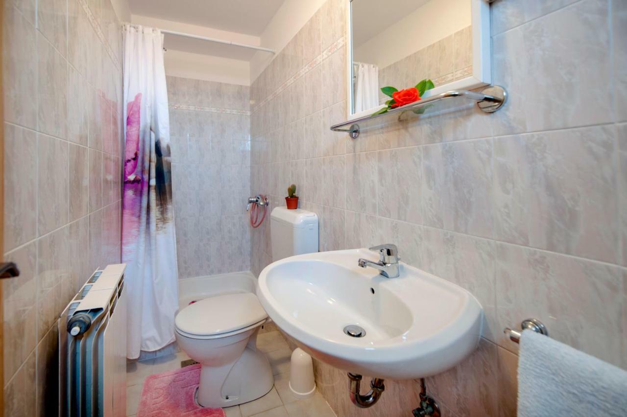 Rooms Mariana Rovinj Bagian luar foto