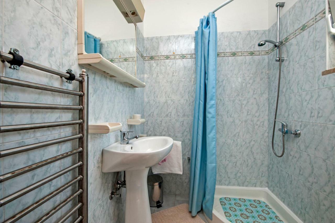 Rooms Mariana Rovinj Bagian luar foto